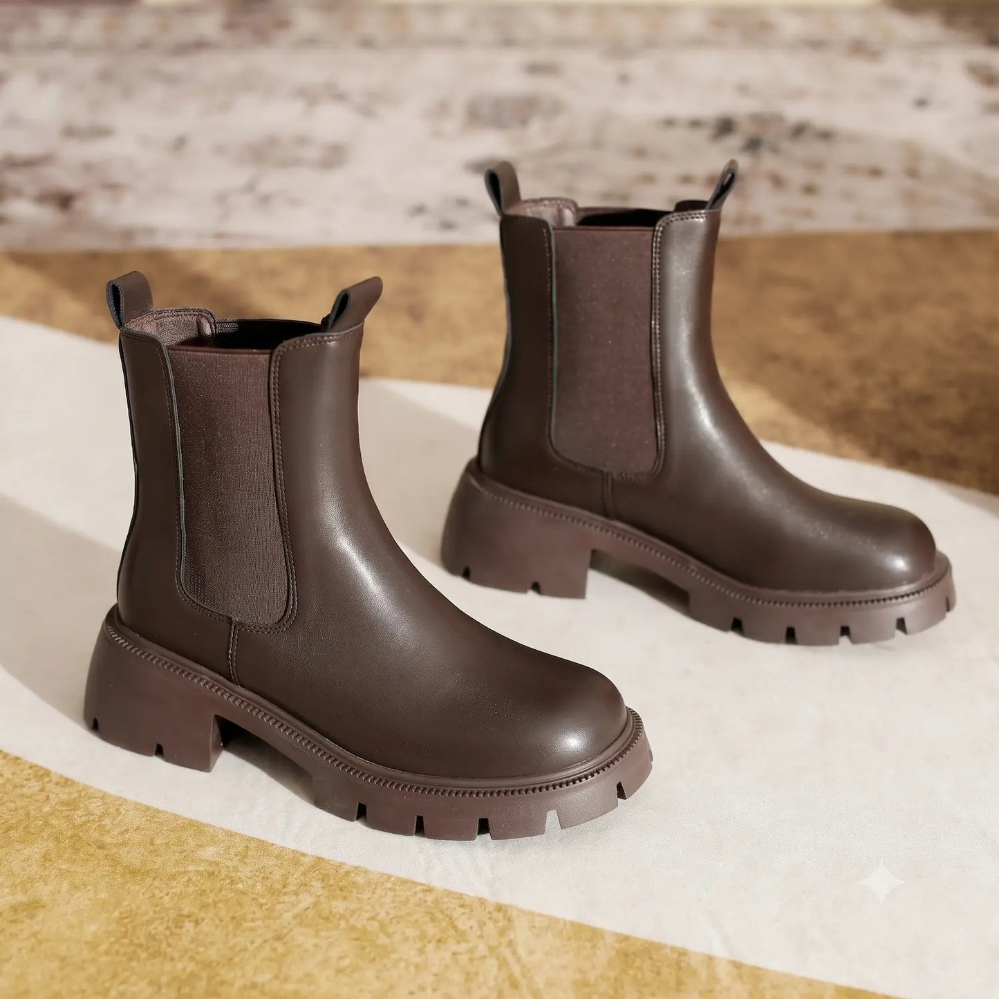 Vintage Sleek Chunky Platform Faux Leather Chelsea Boots