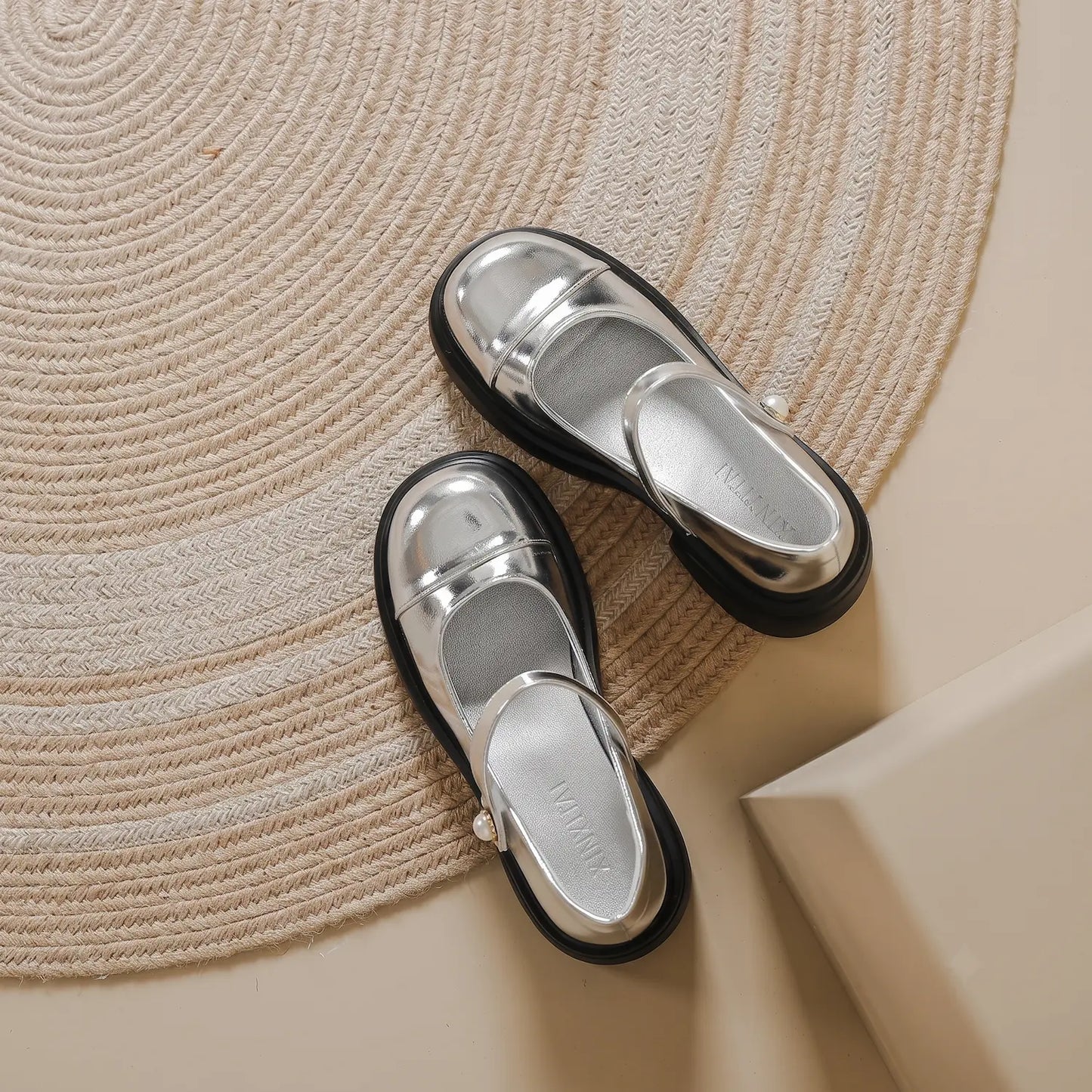 Retro Chunky Platform Pearl Strap Mary Jane Shoes