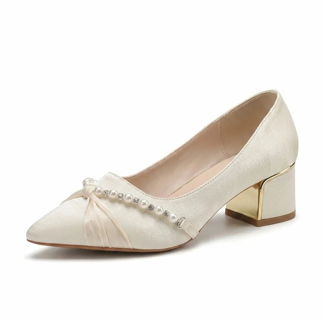 Vintage Pearl Embellished Pointed Toe Wedding Pumps