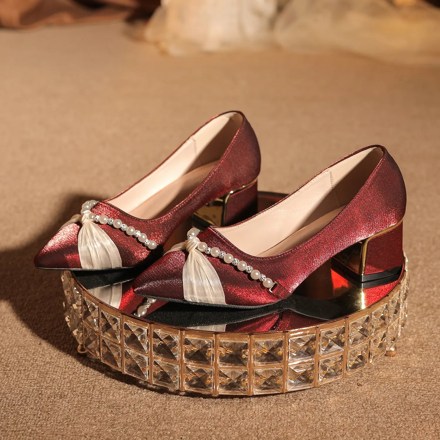 Vintage Pearl Embellished Pointed Toe Wedding Pumps
