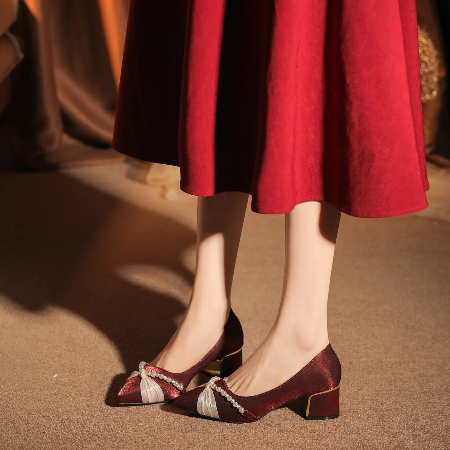 Vintage Pearl Embellished Pointed Toe Wedding Pumps