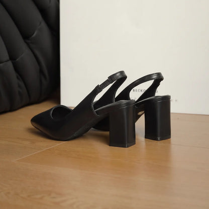 90s Minimalist Pointed Toe Slingback Pumps